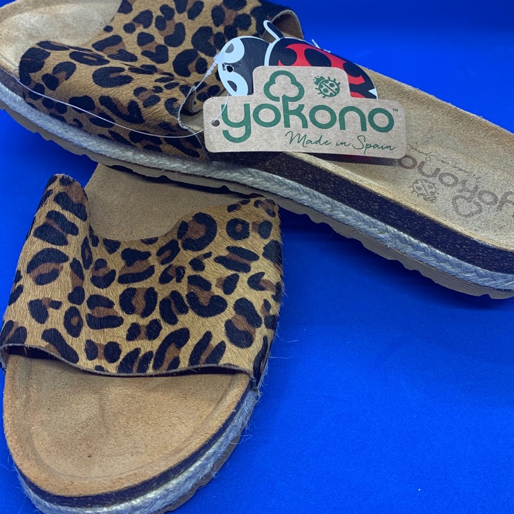 NWT Yokono animal print espadrille slide sandal